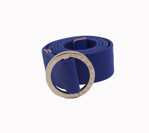 Monochrome offers stylish, elevated products in the six core colors. The Blue Belt is simply that: blue. Features blue woven fabric with a stainless steel circle buckle. Bright blue buckle for those wanting a plain and stylish buckle. Perfect for an upscale urban look with everyday utility.